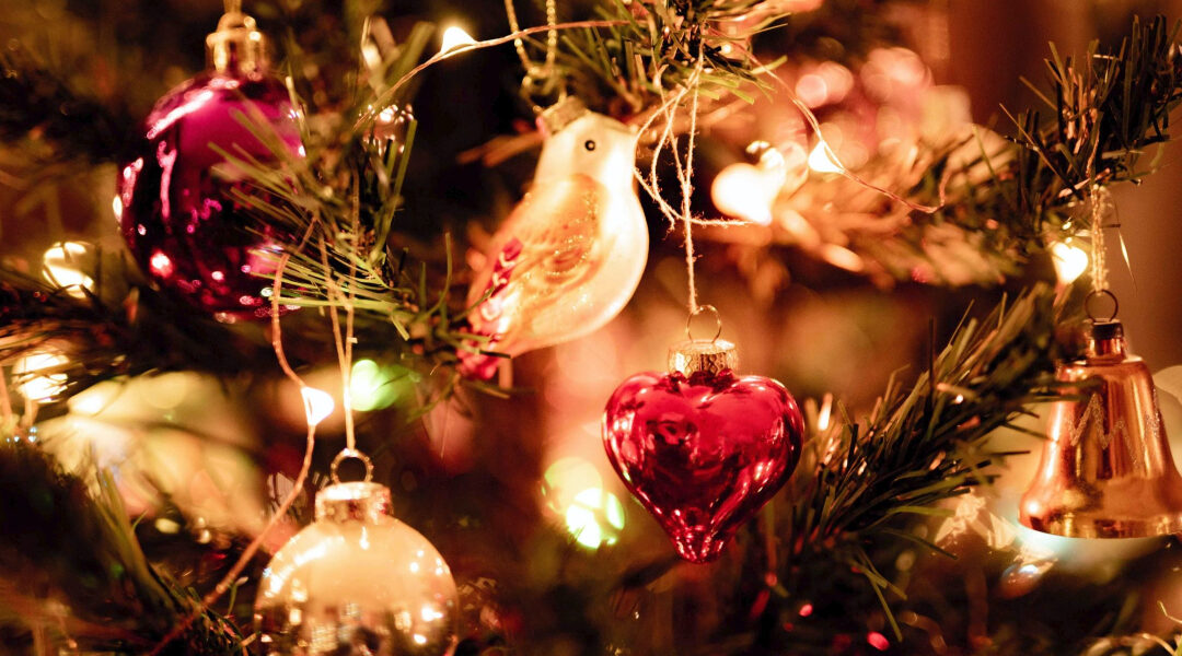 Healthy Hearts for the Holidays: Tips to Nurture Your Heart’s Well-Being